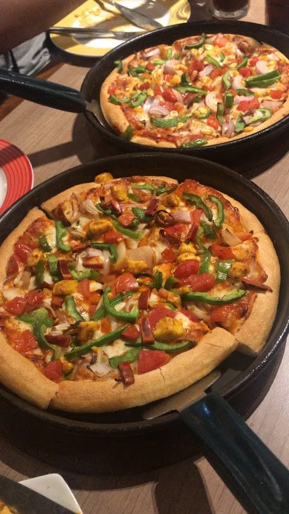 Pan Pizza