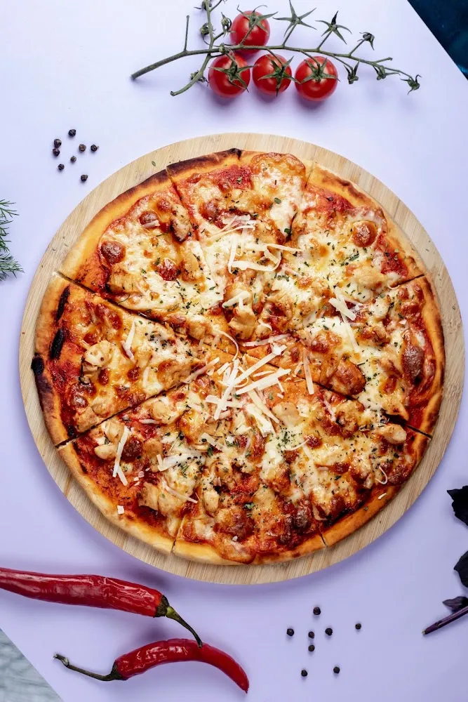 Superme Pizza Tonno